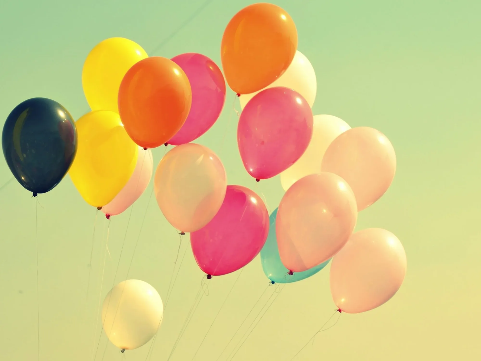 Laptop and notebook ready for writing the Be Free Therapy blog